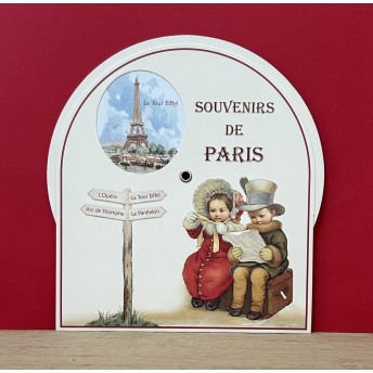Disc memories of Paris hats
